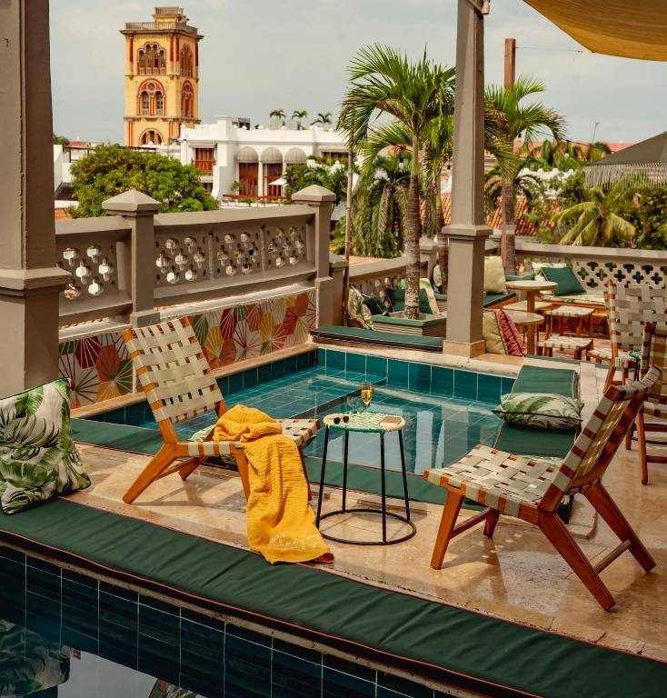 Townhouse Boutique Hotel: Balcony/terrace