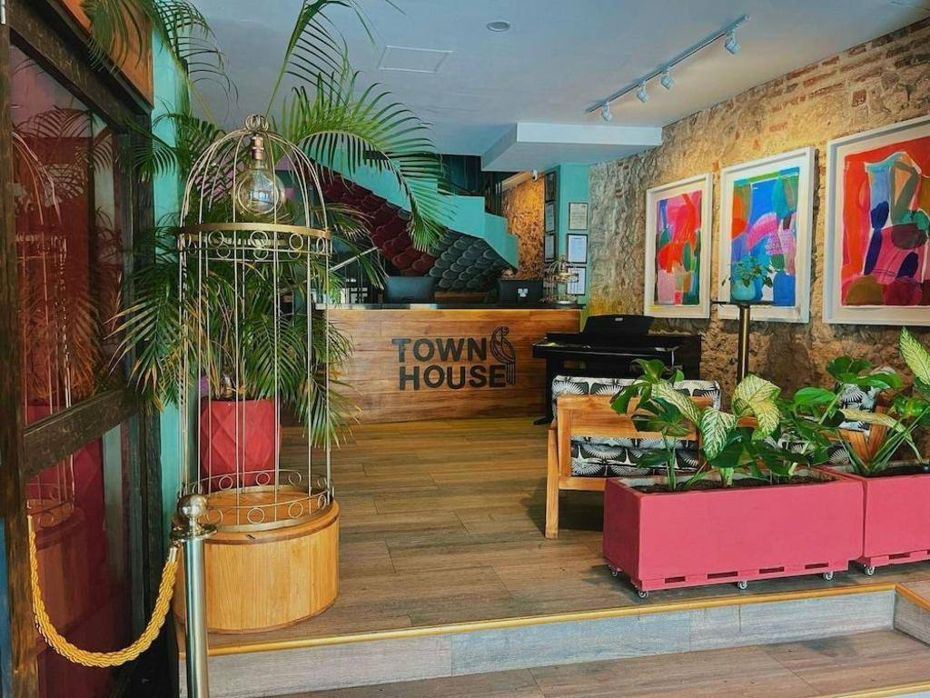 Townhouse Boutique Hotel: Property views
