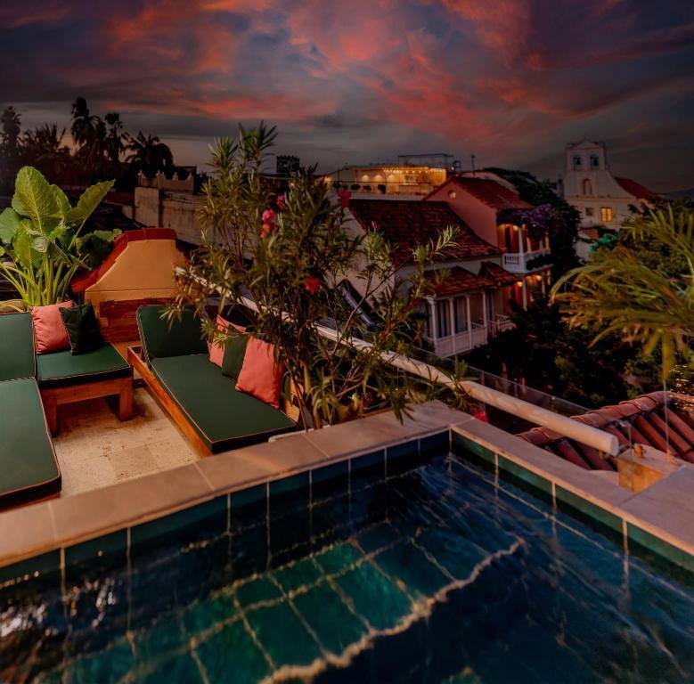 Townhouse Boutique Hotel: Balcony/terrace