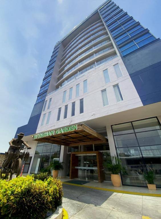 Wyndham Garden Cartagena: Exterior view