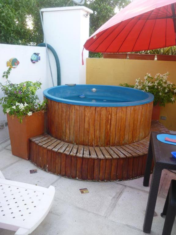 Zana Hotel Boutique: Surrounding environment